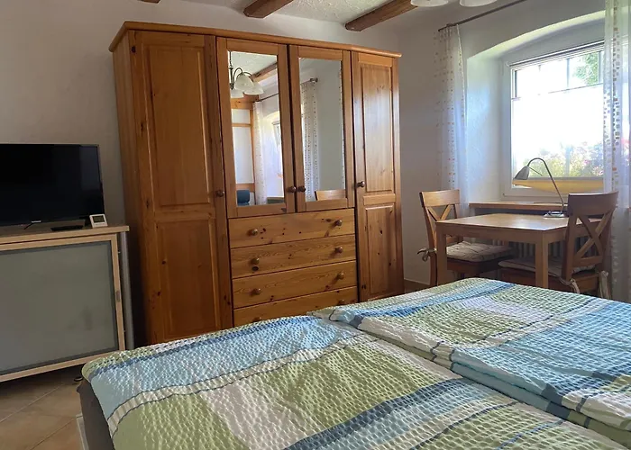 Ferienzimmer Oelhaf Zimmer In Grau Self Check-In Mit Key Tresore
