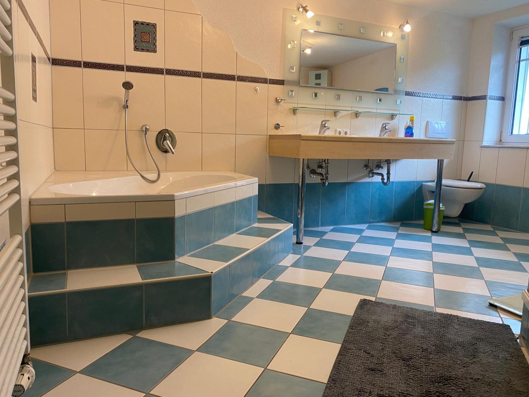 Ferienzimmer Oelhaf In Grau Self Check-in Mit Key Tresore * Wilhelmsdorf (Ravensburg)